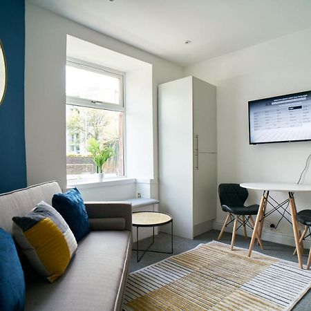 Meadow Apartment Dumbarton Exterior foto